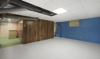 236 Center St, Auburn, IN 46706