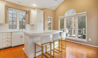 43104 BALTUSROL Ter, Ashburn, VA 20147