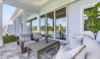 638 MANNS HARBOR Dr, Apollo Beach, FL 33572
