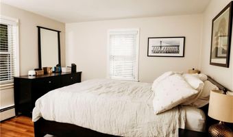 19 Bliven Ave, Bristol, RI 02809