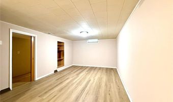 1111 Cedar St, Alexandria, MN 56308
