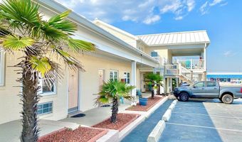 215 W Fort Macon Rd 104, Atlantic Beach, NC 28512