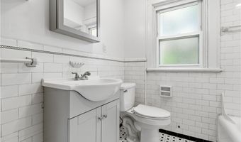 427 Kingsboro St, Allentown, PA 15211