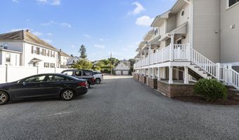 50 Clemence St 50, Cranston, RI 02920