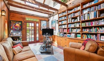 719 Walker Hill Rd, Barnard, VT 05031