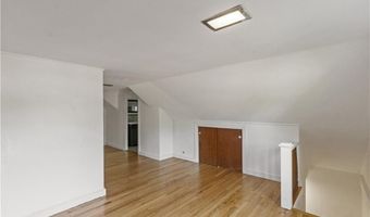 90 Hilltop Rd, East Providence, RI 02914