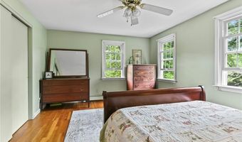 373 Fletcher Rd, North Kingstown, RI 02852
