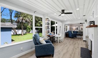 2305 BUCKMINSTER Cir, Orlando, FL 32803