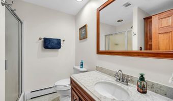 42034 N East Rd, Antioch, IL 60002
