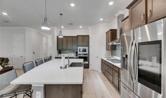 7420 PARADISO Dr, Apollo Beach, FL 33572
