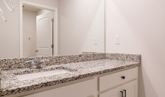 156 Nunally Dr, Baxter, TN 38544