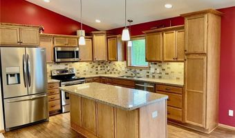 1409 28th St SW, Austin, MN 55912