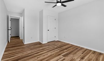 3302 SW Landau Ct, Bentonville, AR 72712