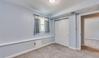 292 Brightfield Dr, Ballwin, MO 63021