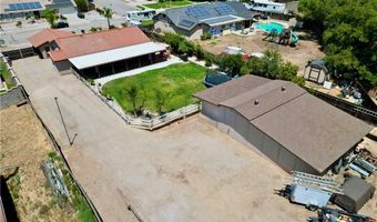 33127 Camelot Dr, Yucaipa, CA 92399
