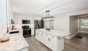 157 Hooksett Rd, Auburn, NH 03032