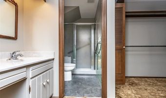 928 Northdale Dr, Alton, IL 62002