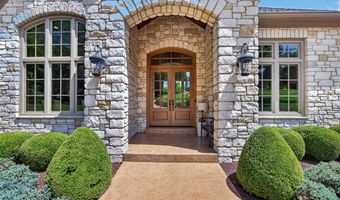 262 Dietrich Rd, Ballwin, MO 63021