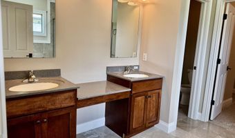 803 Spyglass Hill Dr, Bedford, IN 47421