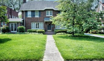 916 Audubon Pkwy, Audubon Park, KY 40213
