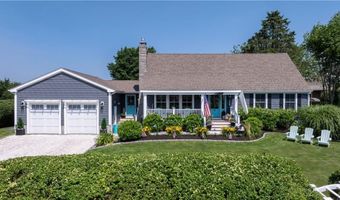 9 Dudley Dr, Narragansett, RI 02882