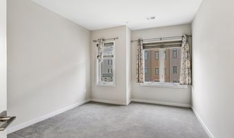 23586 WATERFORD DOWNS Ter, Ashburn, VA 20148