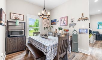 250 Saddlebrook Cir, Austin, AR 72007