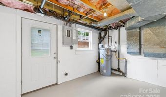 1300 Montgomery Ave, Albemarle, NC 28001