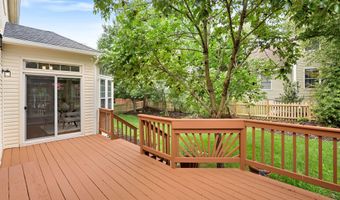 43478 GOLDEN MEADOW Cir, Ashburn, VA 20147