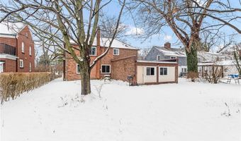 176 Mona Dr, Amherst, NY 14226