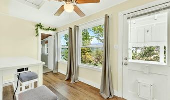 480 Harrison St, Ashland, OR 97520