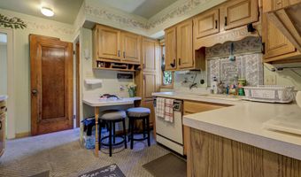 1738 N ERB St, Appleton, WI 54911
