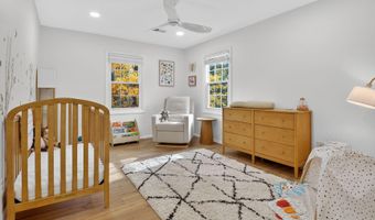 3725 KRYSIA Ct, Annandale, VA 22003