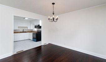 2004 Woodside Dr, Camden, SC 29020