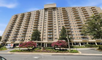 1225 MARTHA CUSTIS Dr 717, Alexandria, VA 22302