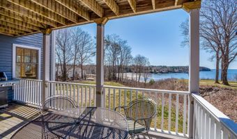 103 Cottage Rd, Chebeague Island, ME 04017