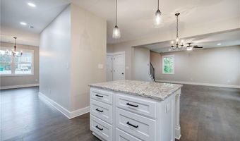 13 Barnsley Ct, Adairsville, GA 30103