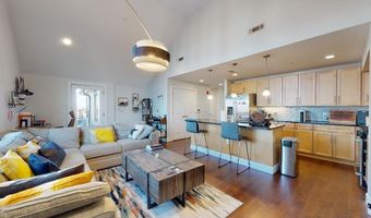 1501 Commonwealth Ave PH1, Boston, MA 02135