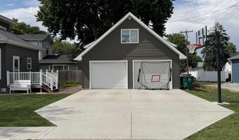 1004 15th St, Aurora, NE 68818