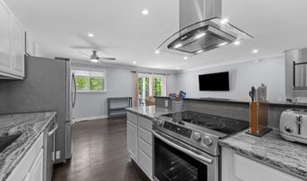 622 WAYWARD Dr, Annapolis, MD 21401