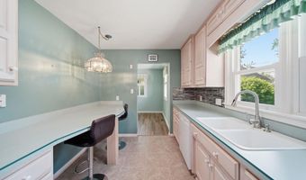 425 W Oregon Rd St, Adrian, MI 49221