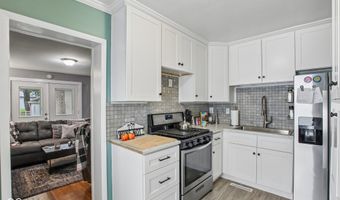137 N 4th Ave, Beech Grove, IN 46107