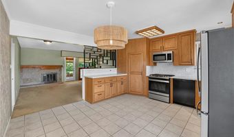 1587 W Kimberly Ave, Anaheim, CA 92802