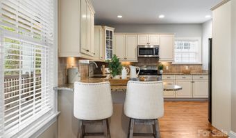 2105 Lanier Ave, Charlotte, NC 28205