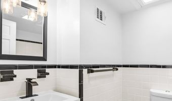 2420 I St NW, Washington, DC 20037