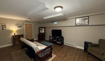 11 Hall Passway, Danbury, CT 06811