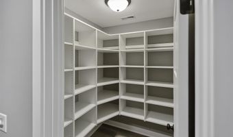 3422 Cantabria Cv, Auburn, IN 46706