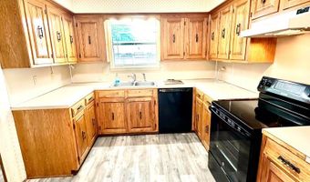 522 Red Oak, Brookhaven, MS 39601