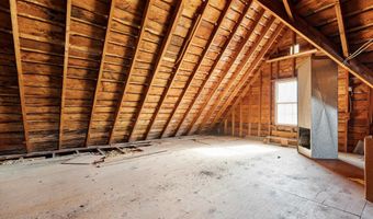 33 Bunker Hill Rd, Auburn, NH 03032