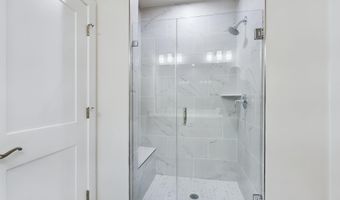 43801 MIDDLEWAY Ter, Ashburn, VA 20147